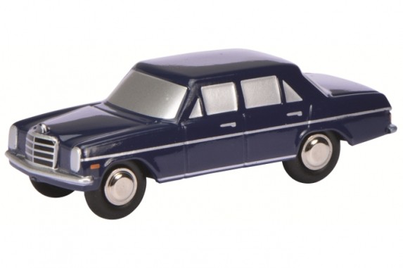 Mercedes Benz -8