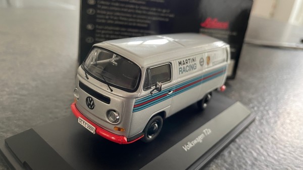 VW T A Martini Racing Clubmodell Historically Passenger Car Delivery Vans Schuco