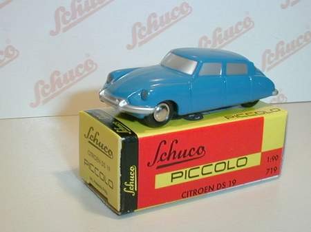 Citroen DS, blau