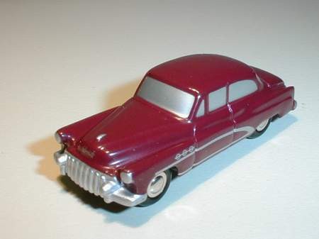 Buick 50, rot
